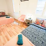 Private Rooms By La Rambla