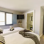 Bypillow Wander (Adults Only)
