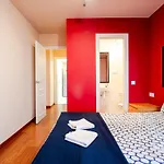 Three Bedroom Apartment In Sants