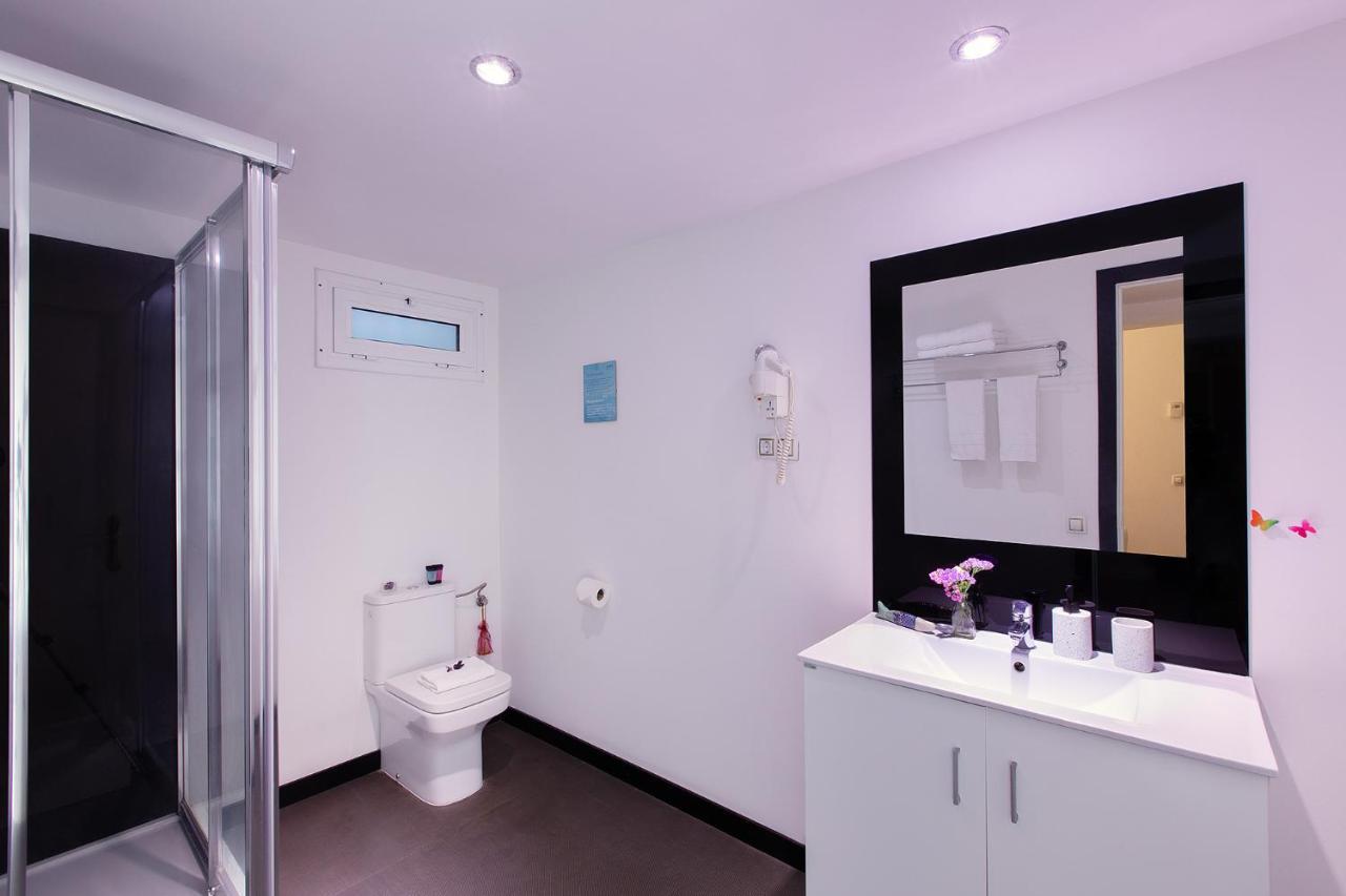 Amra Caspe Guest house Barcelona