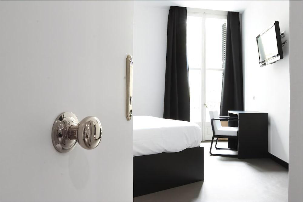 Guest house Amra Caspe Barcelona