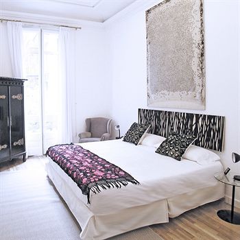 Pensión Cami Gallery Barcelona