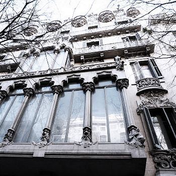 Cami Gallery Pensión Barcelona