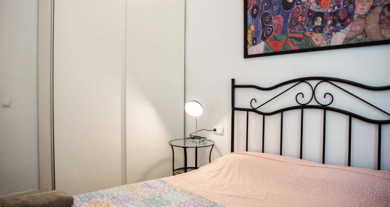 Eixample - Pova Apartamento *
