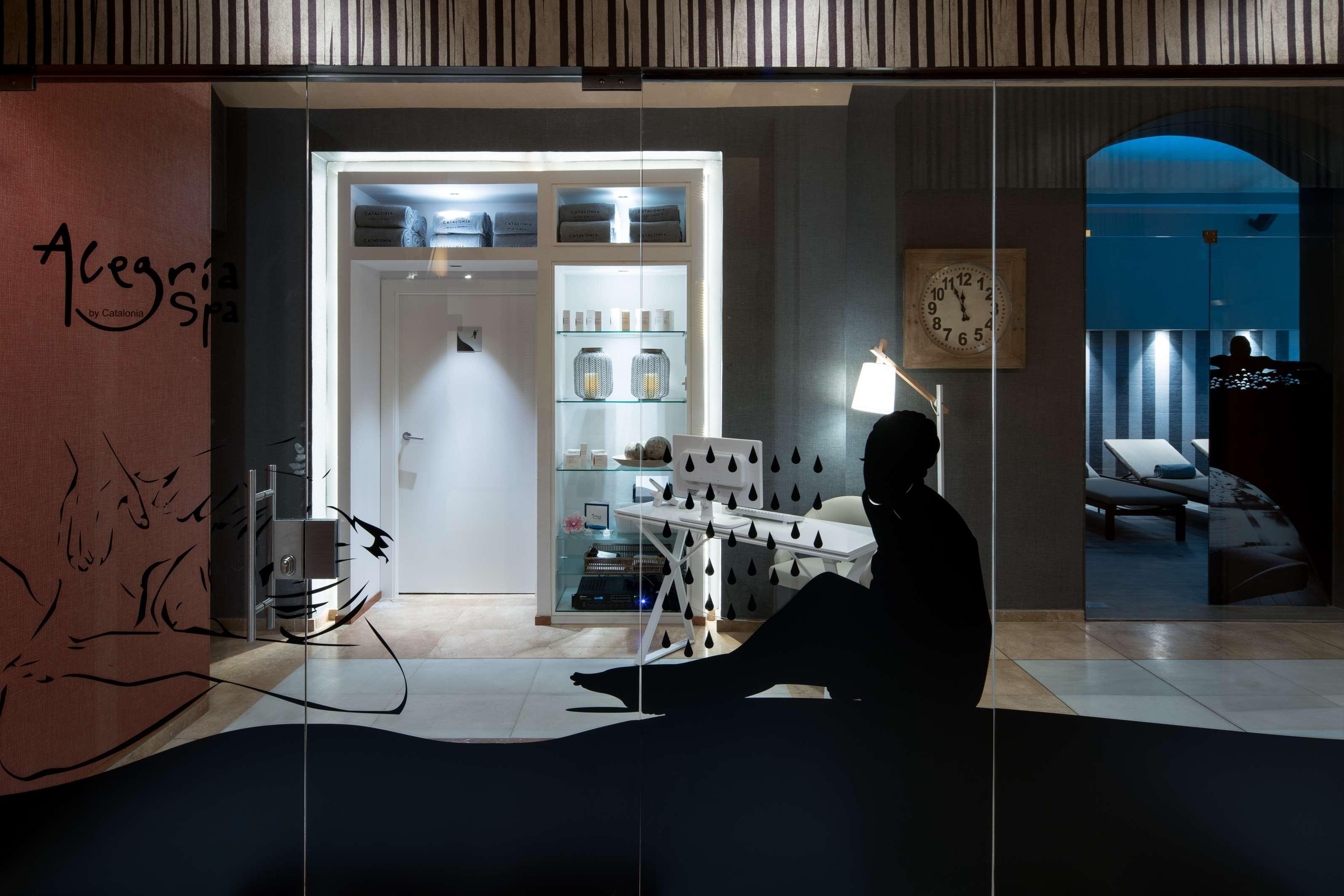 Catalonia Plaza Cataluña Hotel 4*