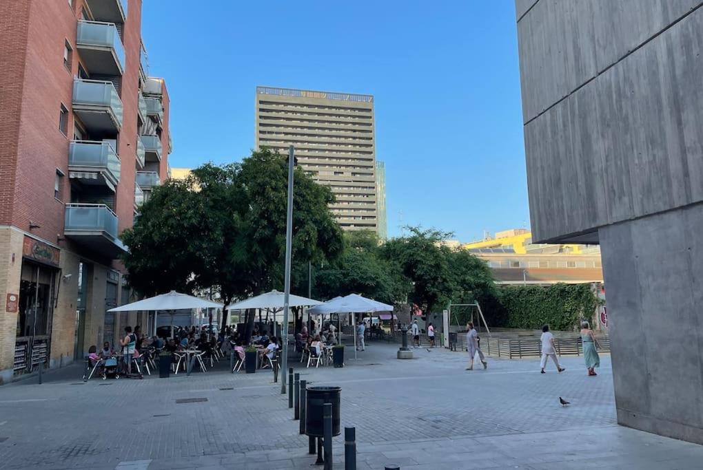 Apartment New! Amazing 2 Bedroom In Rambla Del Poblenou Barcelona