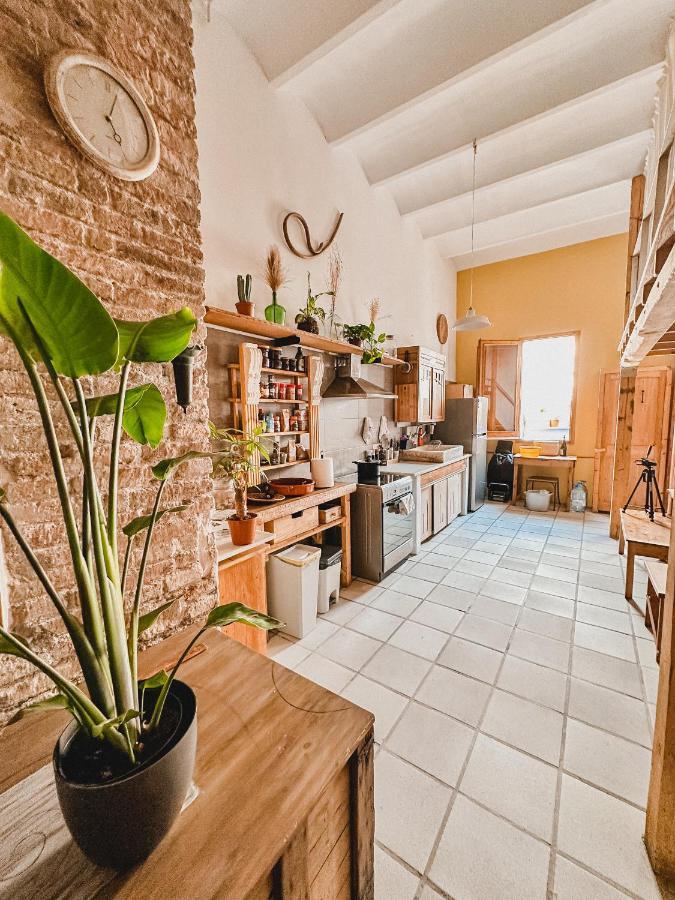 Apartamento Privada, Casa Compartida Con Pareja Private Room, Shared House With A Couple *