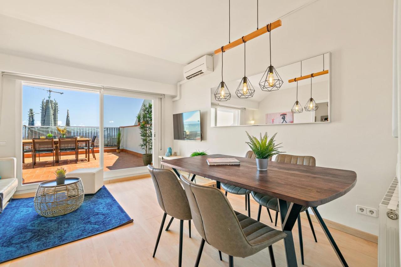 Tendency Sagrada Familia Penthouse Apartamento *