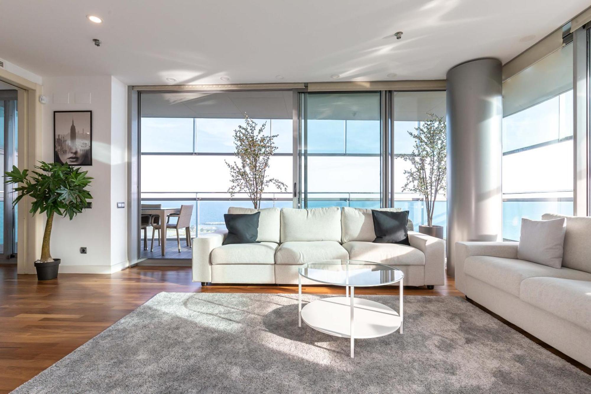 Luxury With Sea View!