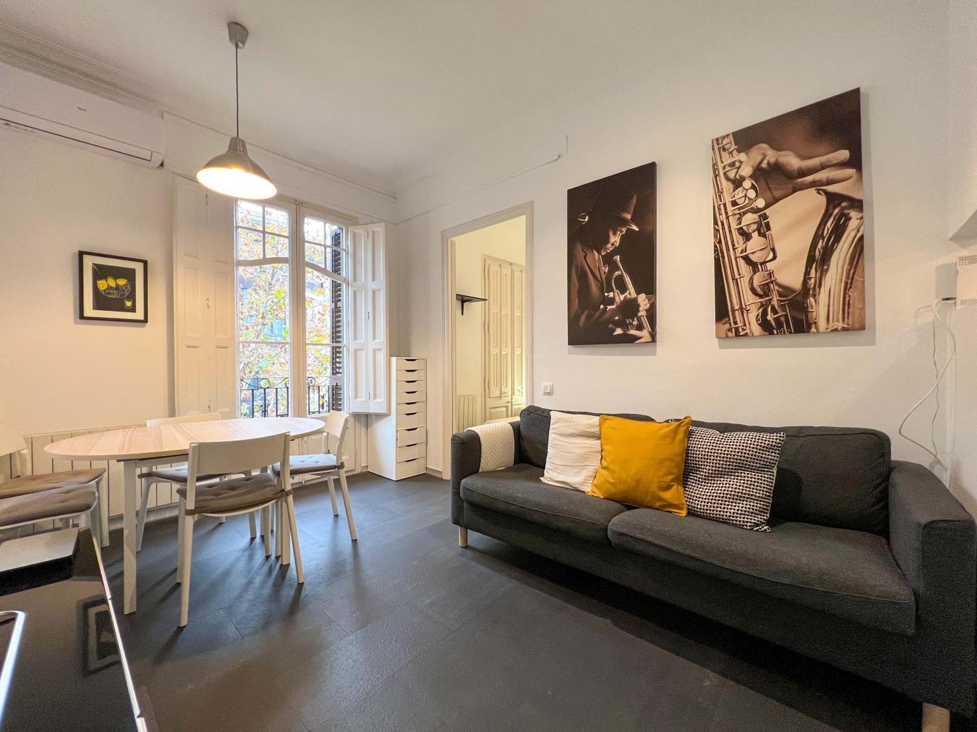 Unique Cent Apartment *