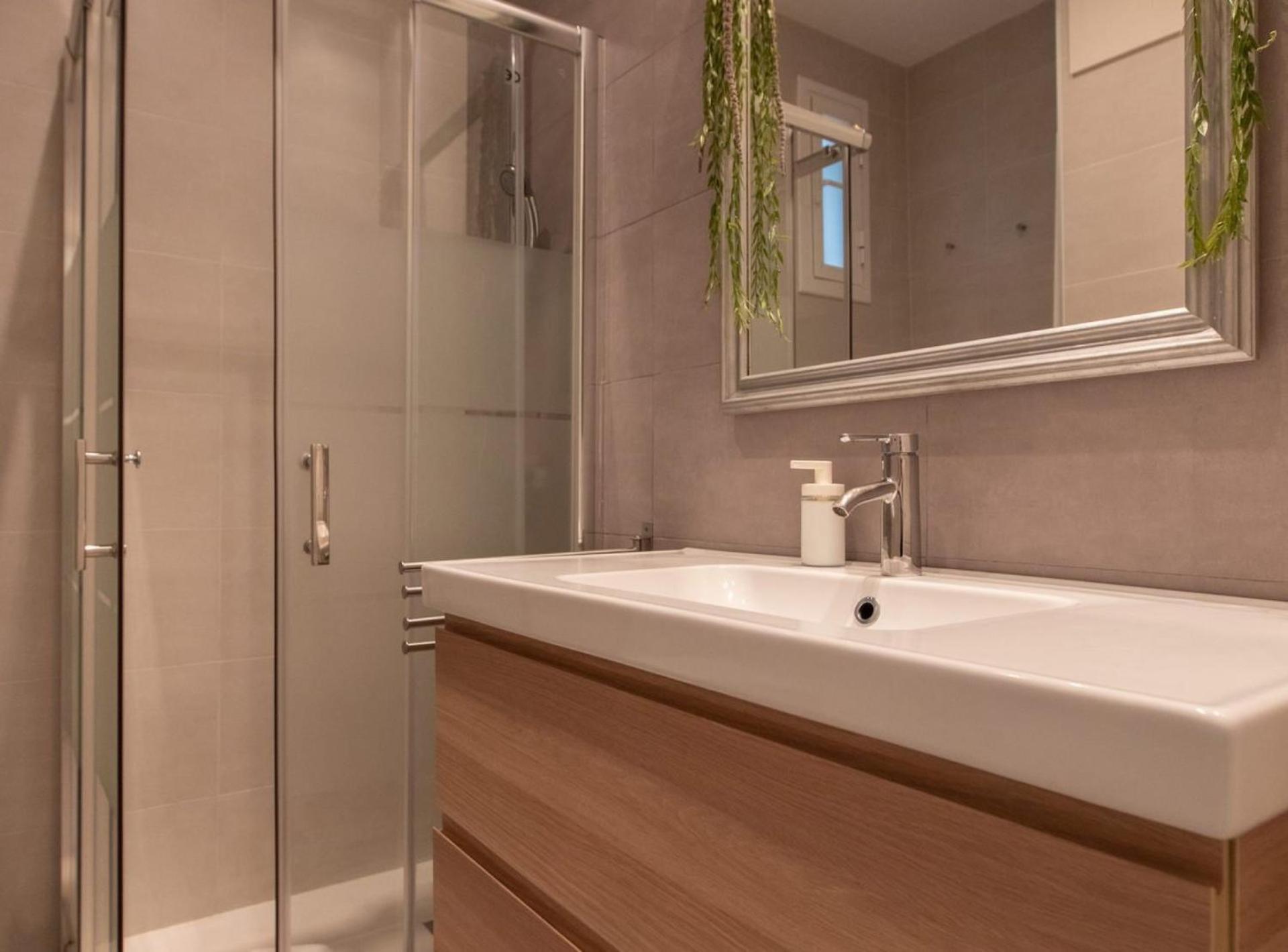 Apartamento Pere Serafi 2 Bedroom Barcelona