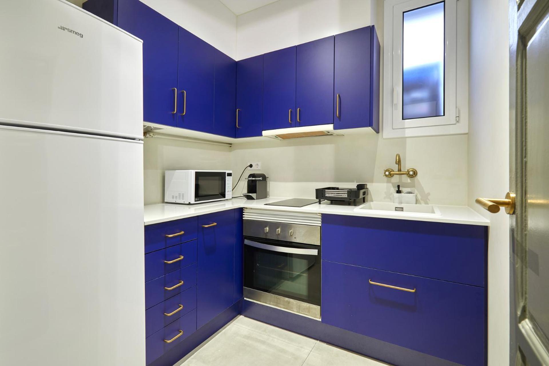 Apartamento Classic Catalan Family With Balcony By Maison Pinata Barcelona