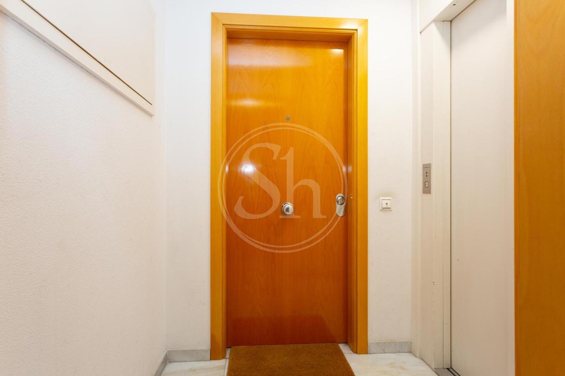 Lindo Cerca De Sagrada Familia Apartamento