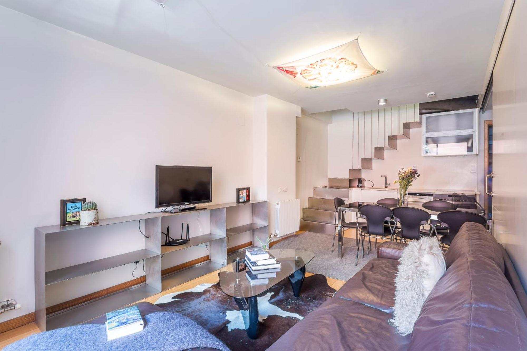 Apartamento My Space Emirates - Fully Equipped Near The With Shared Pool *