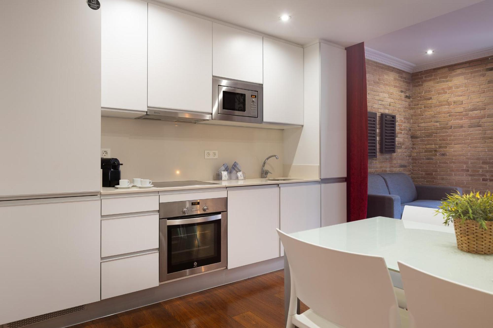 Apartment Enjoybcn Gaudi Barcelona