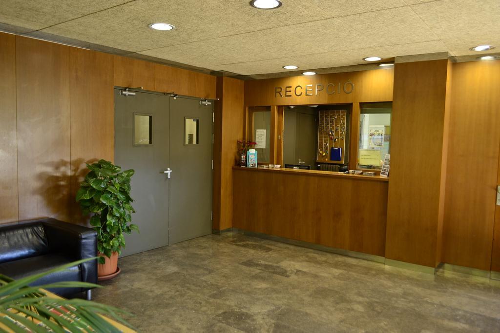 Residencia Salesiana Marti-codolar Pensión