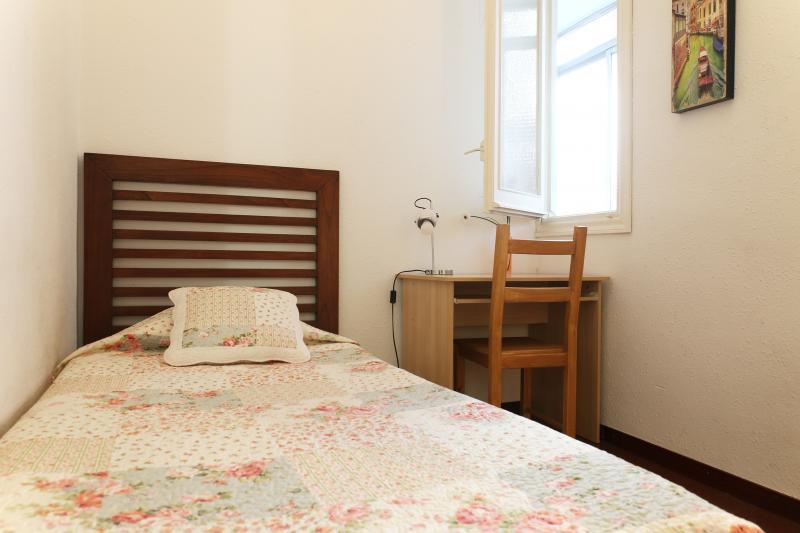 Sweet Bcn Three Bedroom Apartamento Barcelona