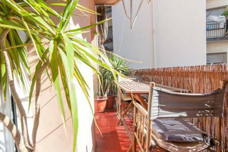 Three Bedroom In Sants Barcelona