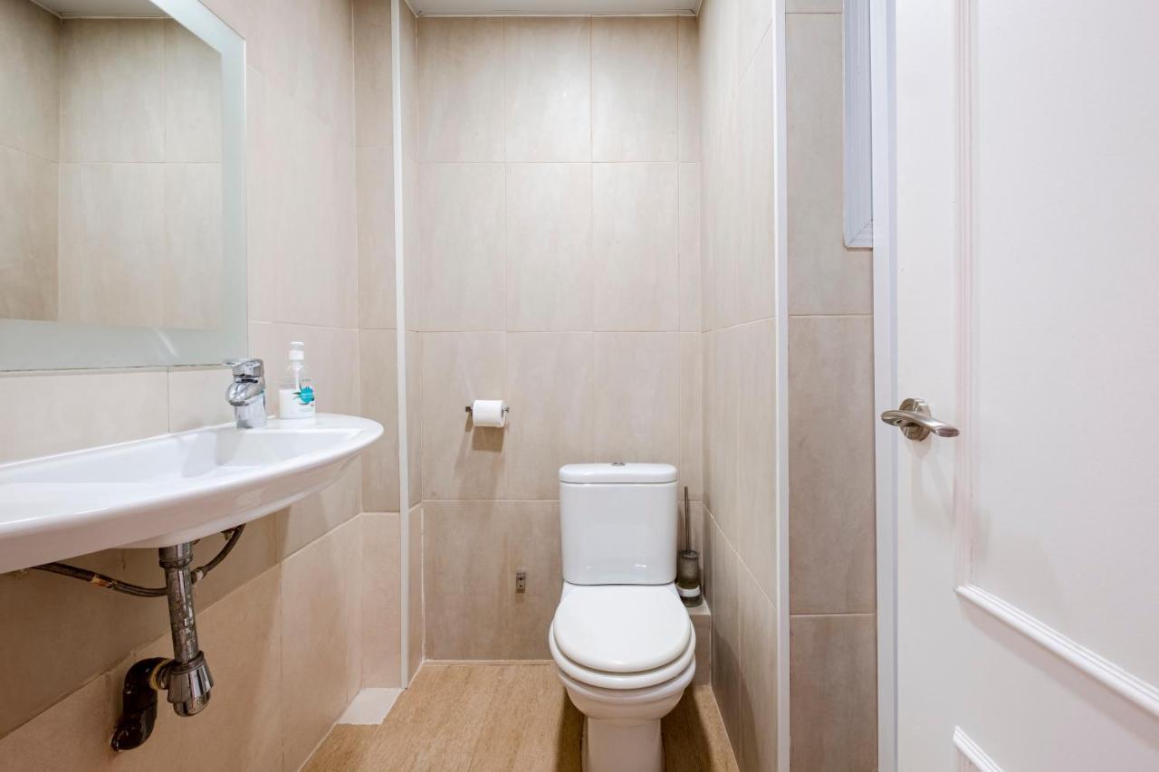 Three Bedroom In Sants Barcelona