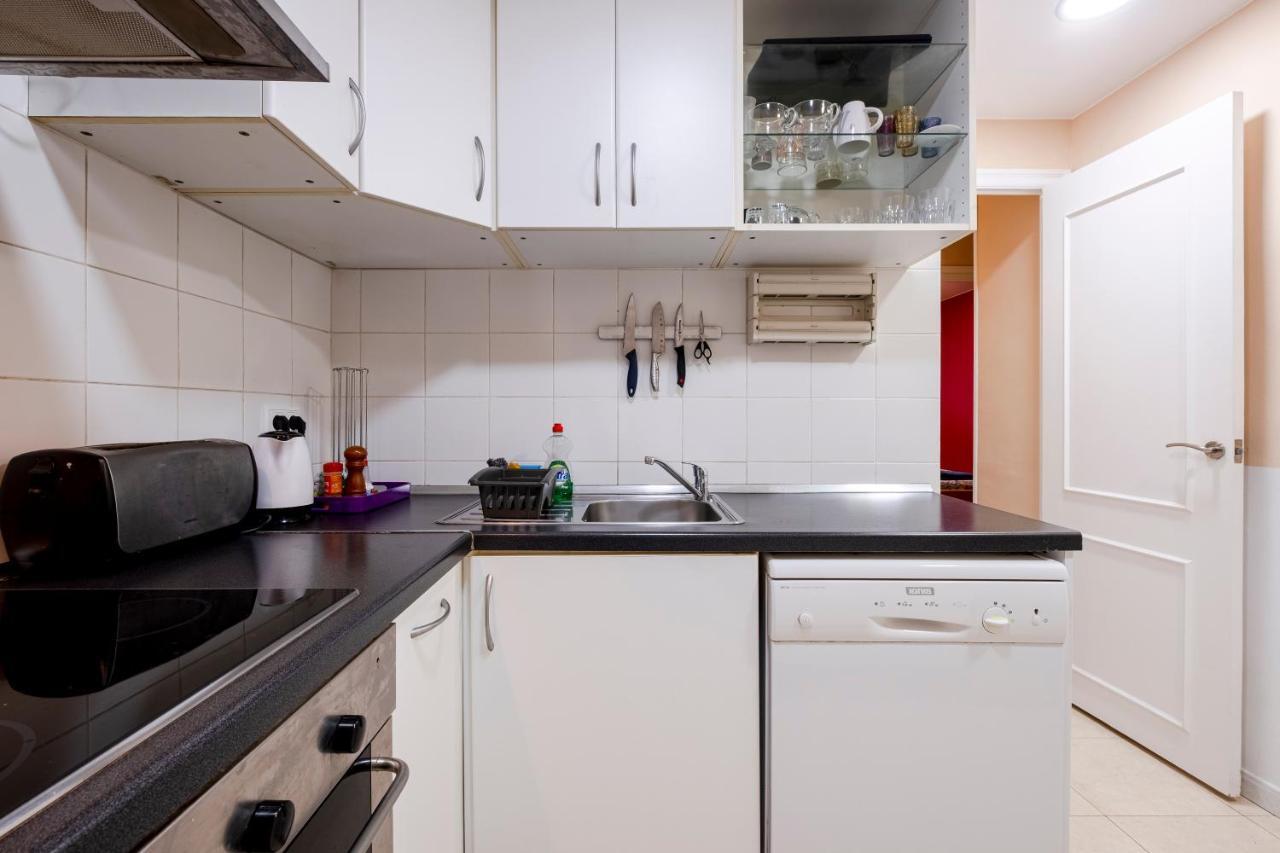 Apartamento Three Bedroom In Sants Barcelona