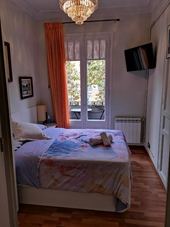 Habitación en casa particular Dream's Bcn *