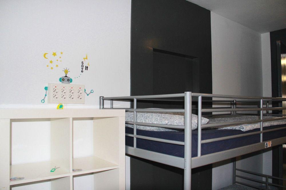 Hostal Alternative Creative Youth Barcelona