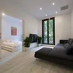 Roger De Lluria Design Apartment