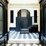 Estudios Pelayo Guest House