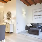 Click&Flat Arago