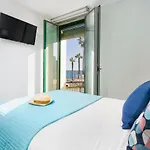 Kronos On The Beach Suite 1