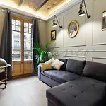 Sagrada266 By Chicstays