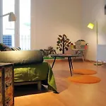 Calm Modern Apartment