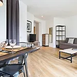 Apartamentos Amister