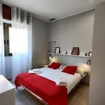 Fira Plaza Espana Apartment