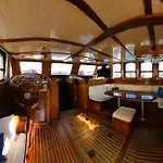 Adara Yacht - Big Turkish Gulet Barcelona