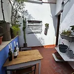 Habitacion Privada, Casa Compartida Con Pareja Private Room, Shared House With A Couple