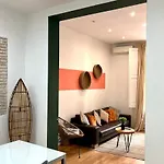 Centric 2 Bedroom Apartment With A Private Lovely Terrace