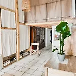 Habitacion Privada, Casa Compartida Con Pareja Private Room, Shared House With A Couple