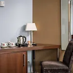 Hotel Madanis