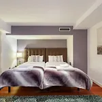 3Bedroom Duplex With Balcony In Plaza Cataluna