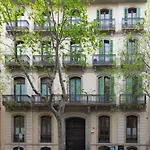 The Barcelona Centric Apt By Maison Pinata