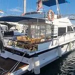 Beautiful And Comfy Boat In Barcelona With Boat Tour Option