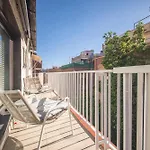 You Stylish Diagonal Apartments