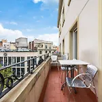 For Couples, Families And Groups, Barcelona Center