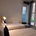 Poble Sec Apartments