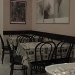 Hostal Baires