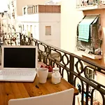 Barceloneta Suites Apartments Beach