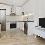 Flateli Roger 1