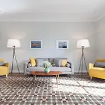 6 Dormitorios En Apartamento Modernista En El Corazon De Barcelona