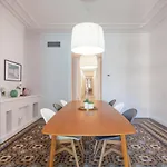 6 Dormitorios En Apartamento Modernista En El Corazon De Barcelona